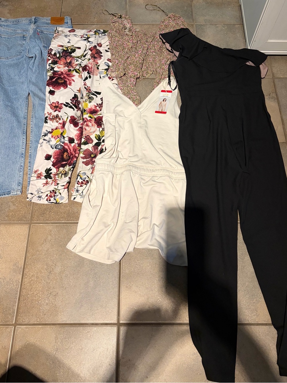 Women’s Medium Clothing Lot